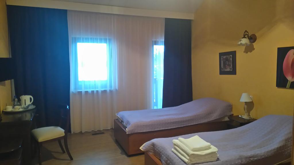 Karczma Biesiadna Bed and Breakfast Dalnia Eksteriør billede