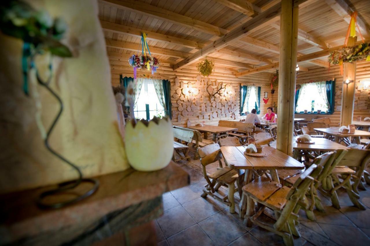 Karczma Biesiadna Bed and Breakfast Dalnia Eksteriør billede